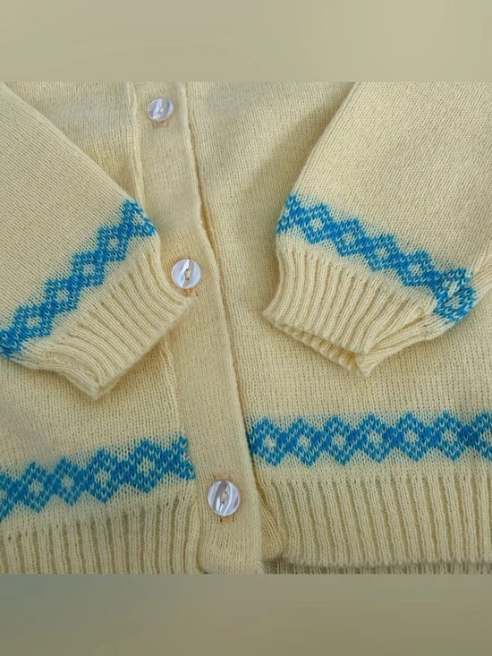 Vintage toddler girl cardigans lot of 2 - Picture 7 of 10